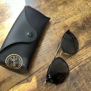 Lightly worn women’s raybans